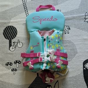 Speedo infant life jacket